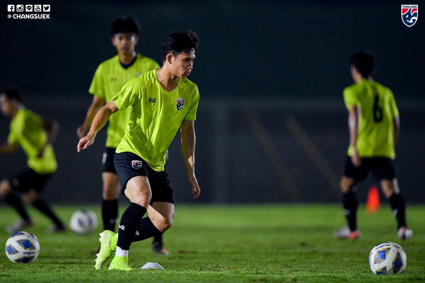 สุภโชค สารชาติ