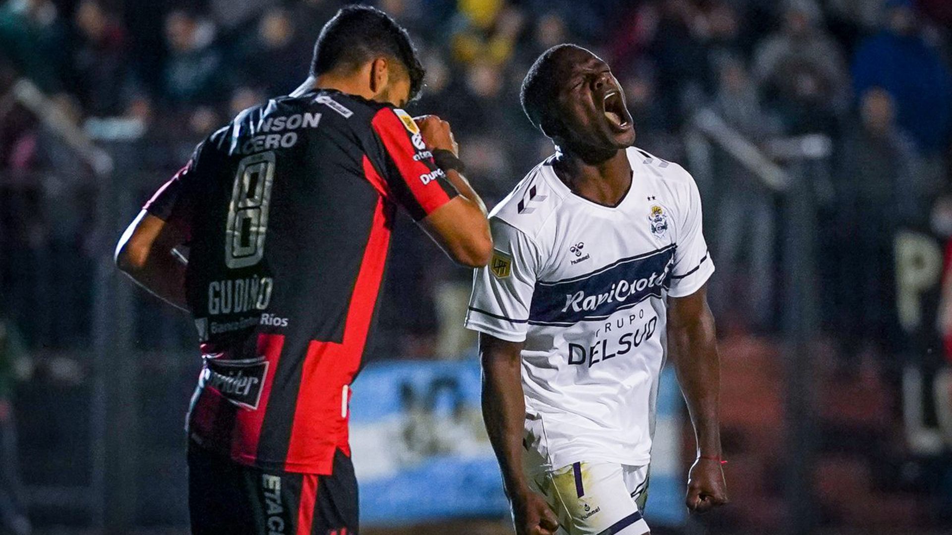 Johan Carbonero Gimnasia Patronato Copa Liga Profesional 2022