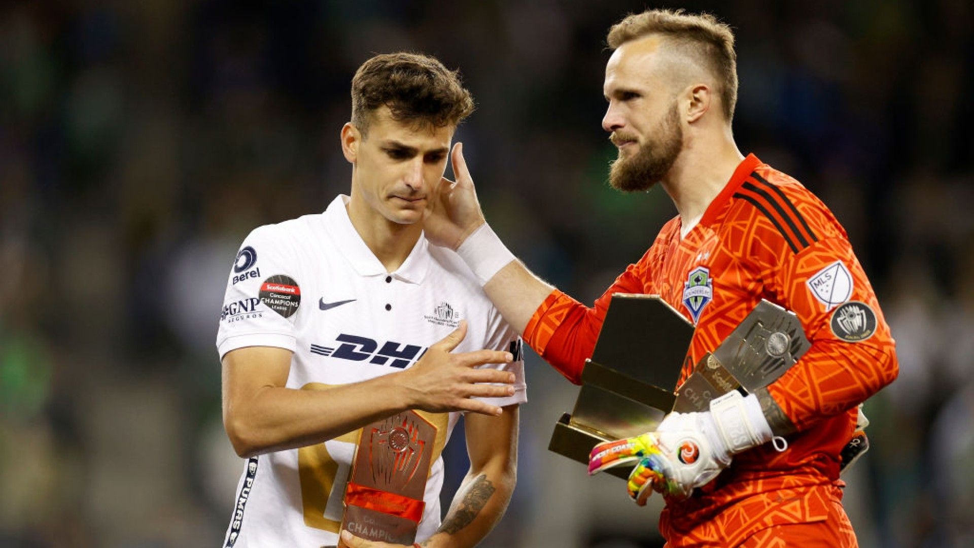 Juan Dinenno Stefan Frei Seattle Sounders Pumas Concachampions 2022