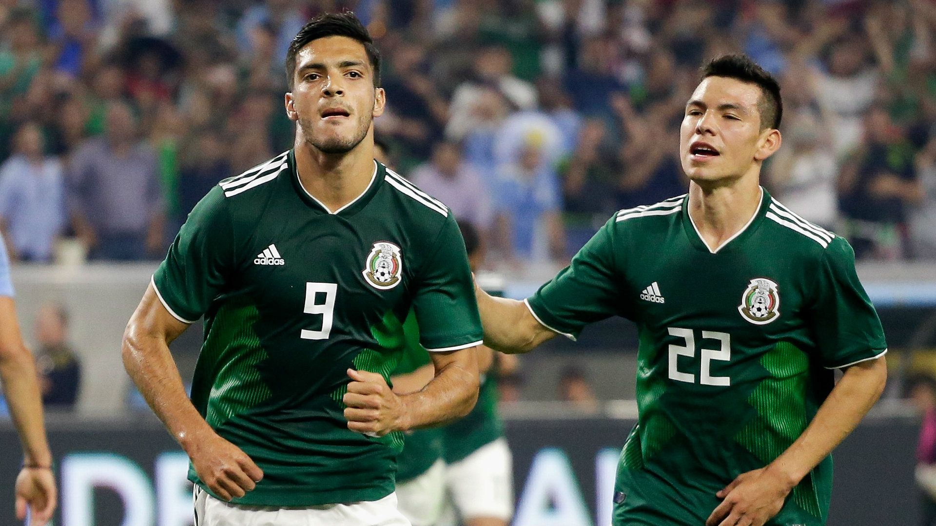 México vs Uruguay Raúl Jiménez