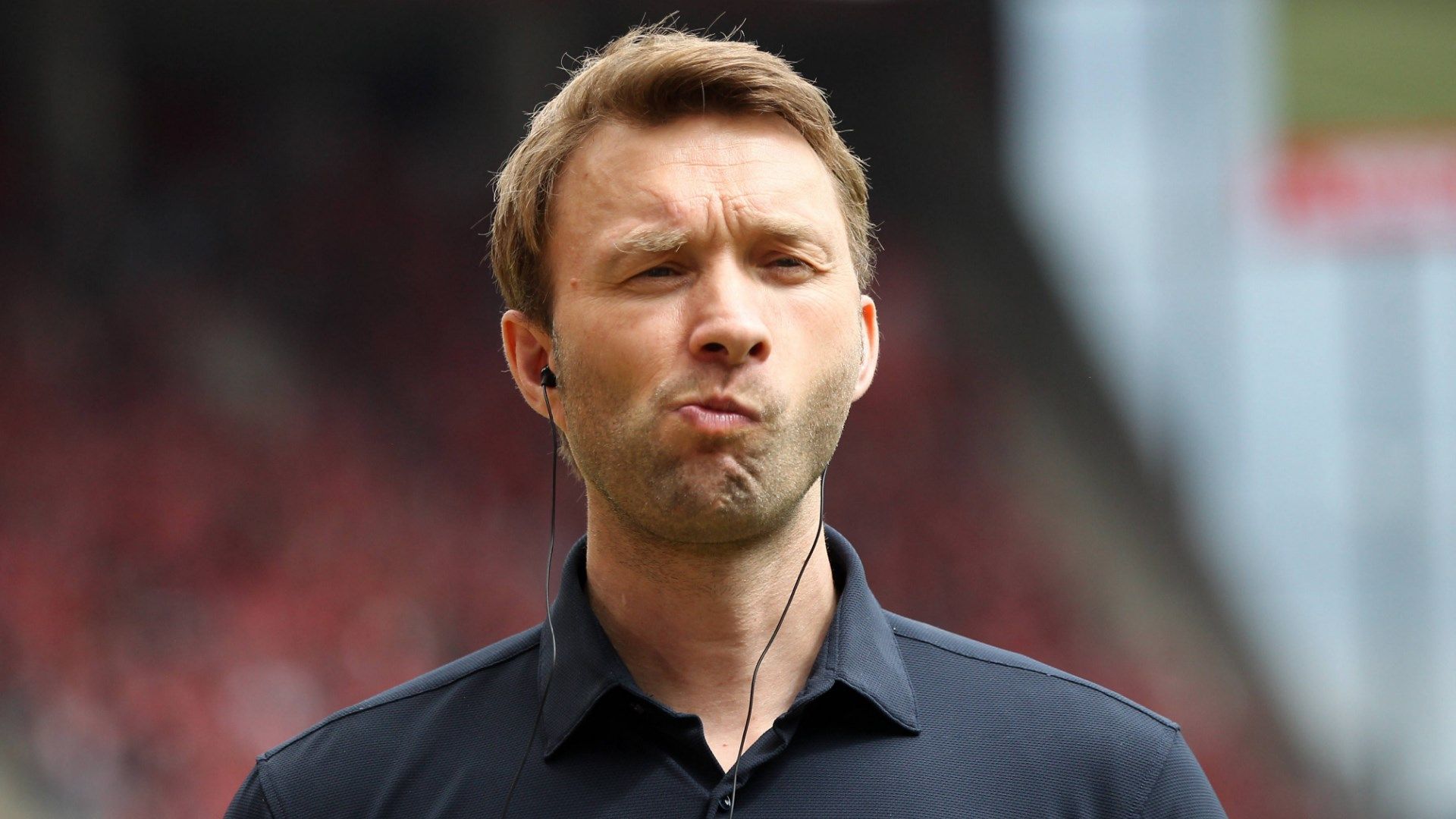 Simon Rolfes Bayer Leverkusen 2025