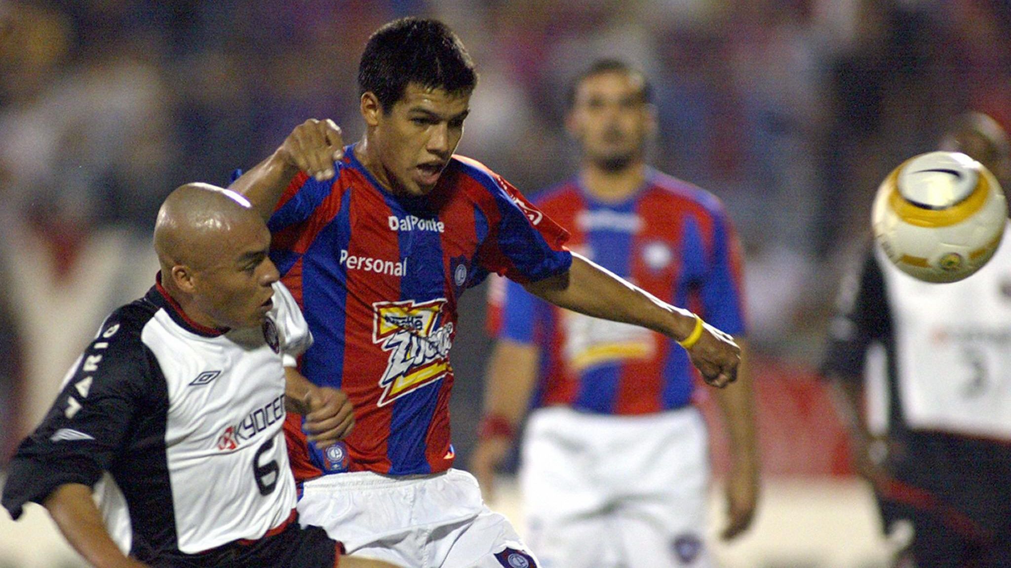 Atlético Paranaense x Cerro Porteño, Oitavas de Final Libertadores 2005
