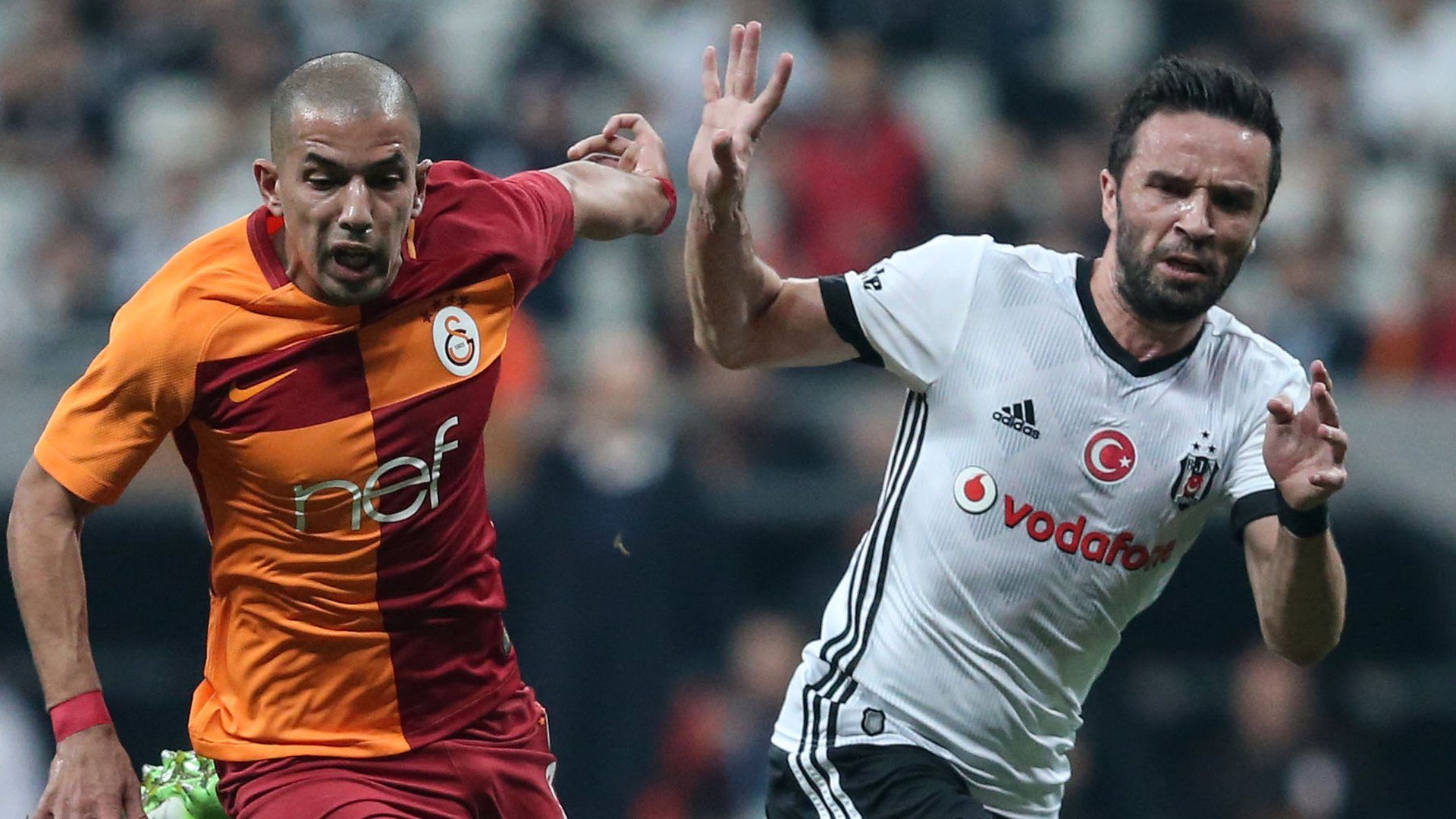 Sofiane Feghouli Gokhan Gonul Besiktas Galatasaray STSL 12022017
