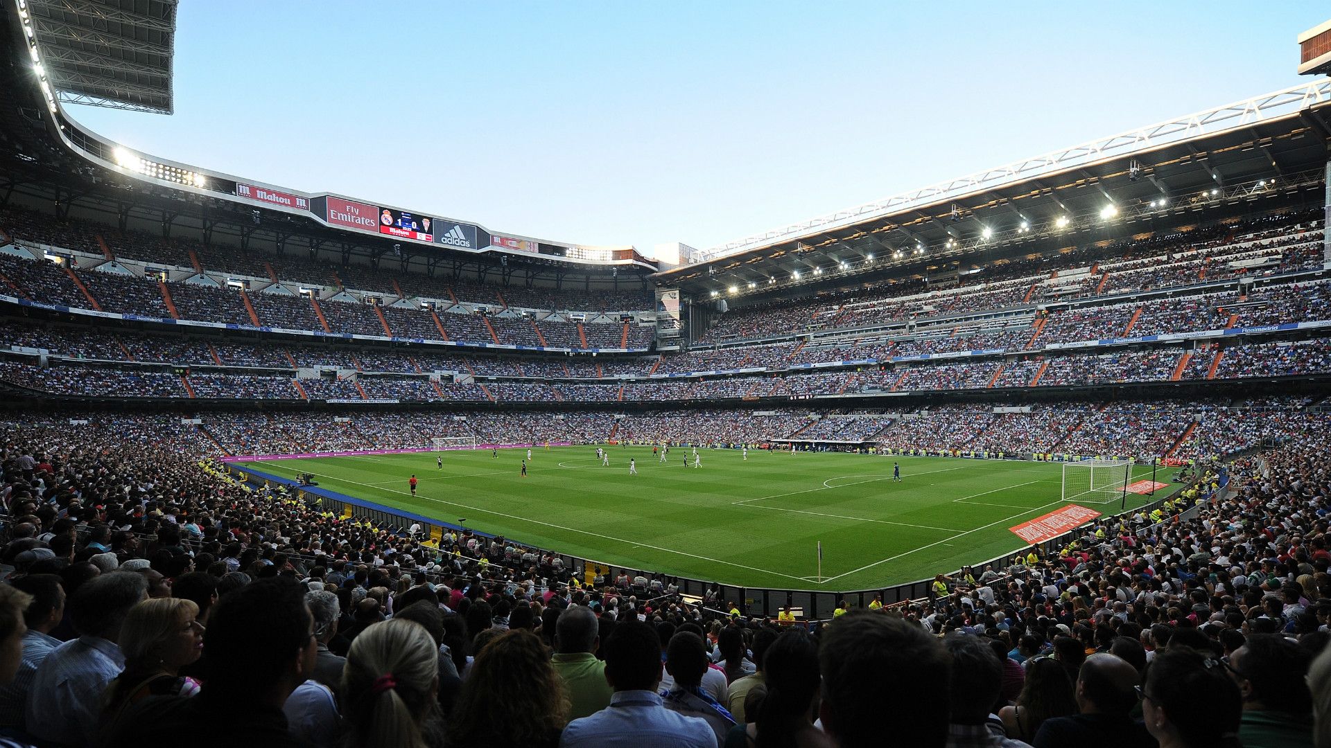 SANTIAGO BERNABEU REAL MADRID 08252014