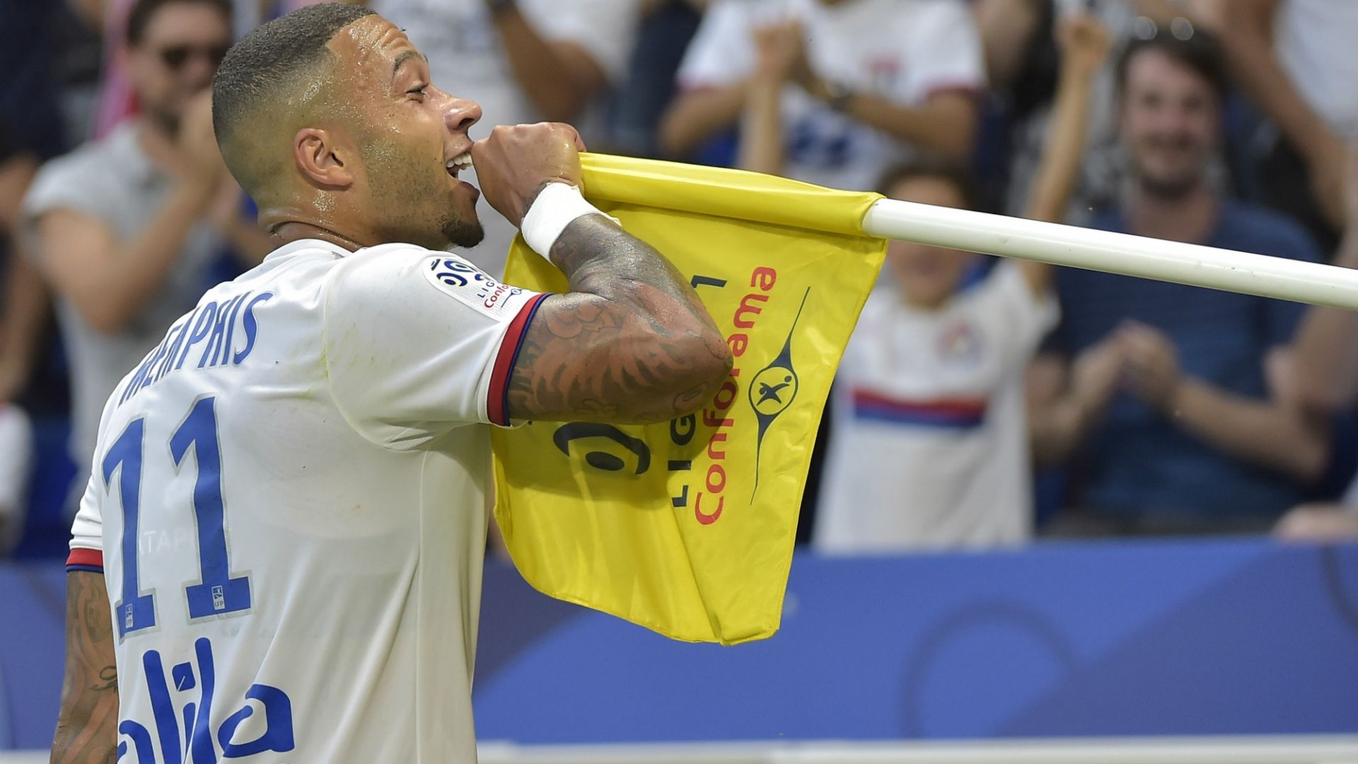 Memphis Depay Olympique Lyonnais 08312019