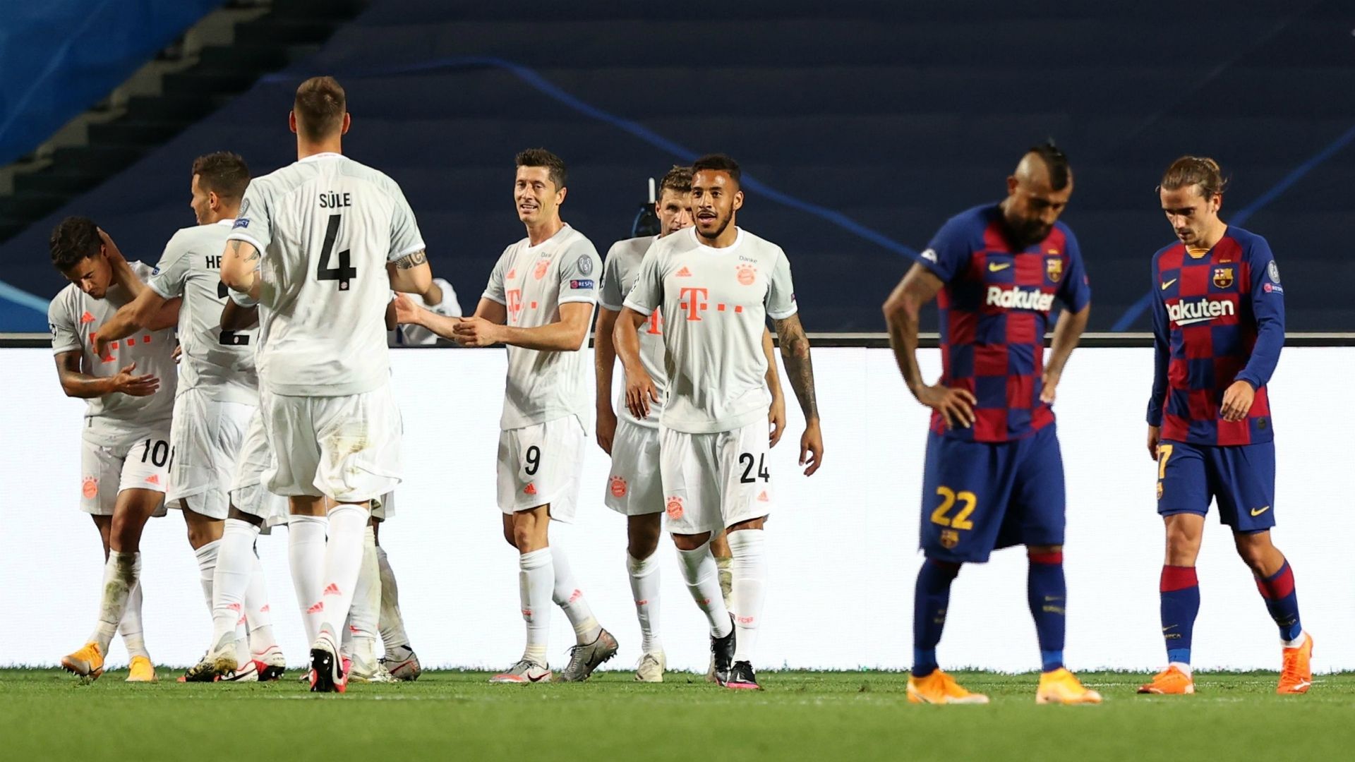 Arturo Vidal Barcelona - Bayern Munich