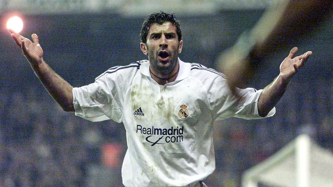 Luis_Figo_reaction_Real_Madrid