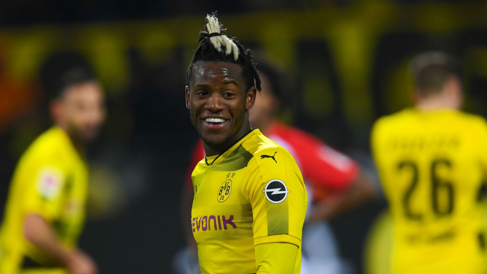 Michy Batshuayi Borussia Dortmund Augsburg