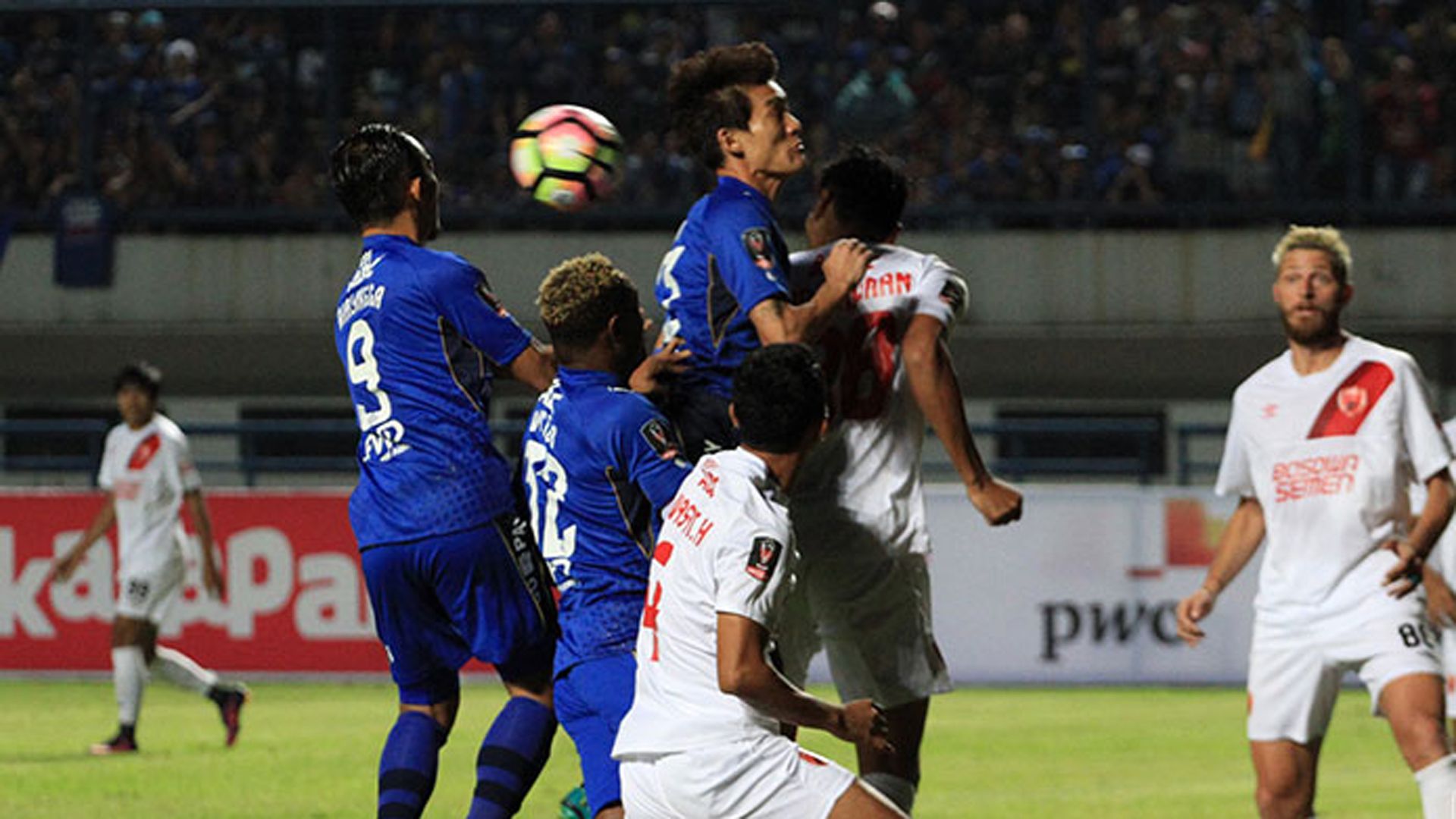 Persib Bandung & PSM Makassar