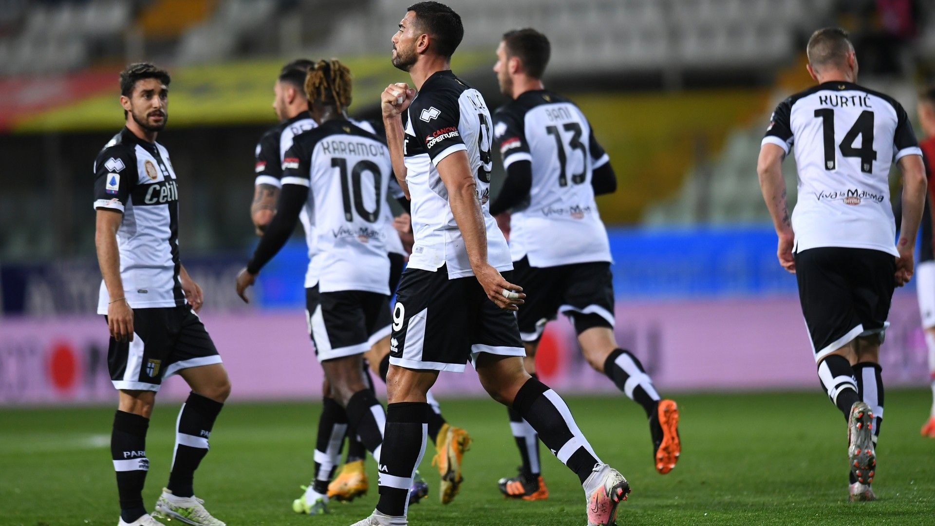 Pellè goal Parma Genoa