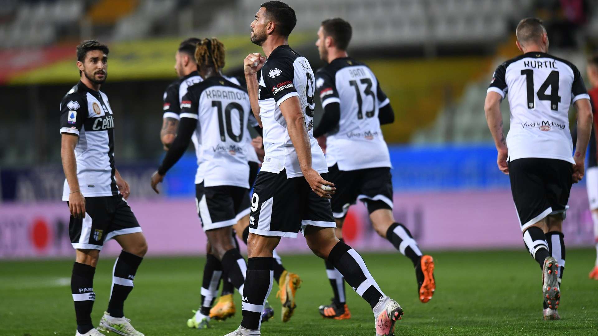 Pellè goal Parma Genoa