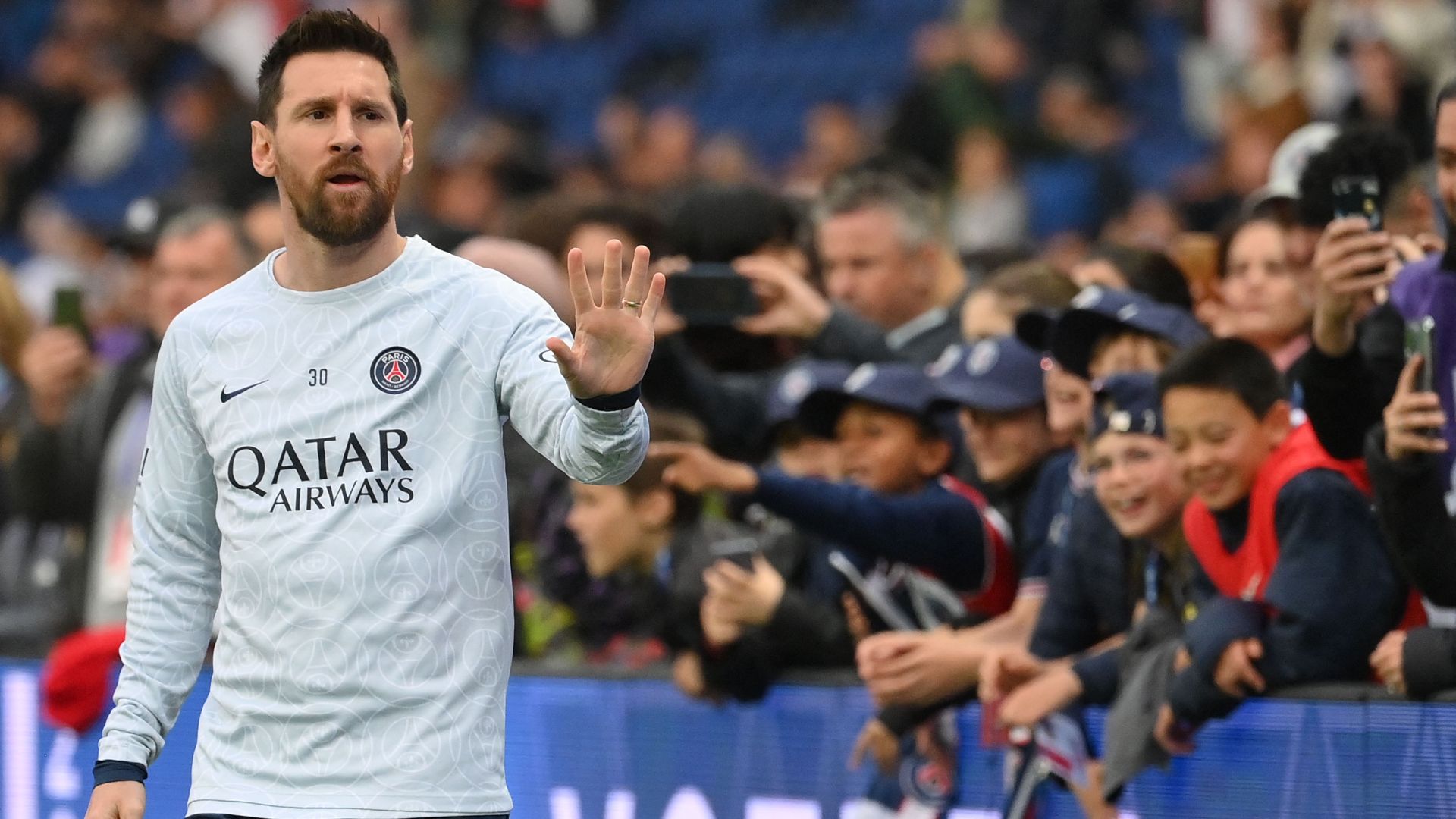 Lionel Messi PSG warm-up