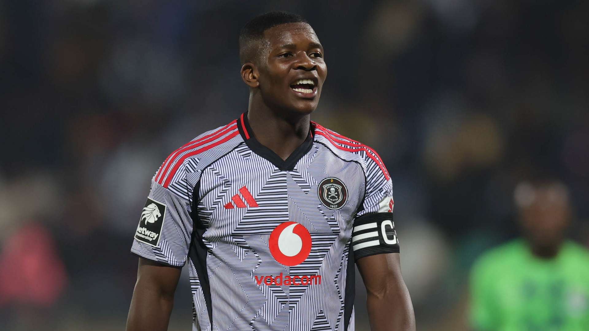 Unbelievable' Mbekezeli Mbokazi performs like he is playing for big European club according to former English Premier League & French Ligue defender, but ex-Afcon star reveals his big fear about Orlando Pirates