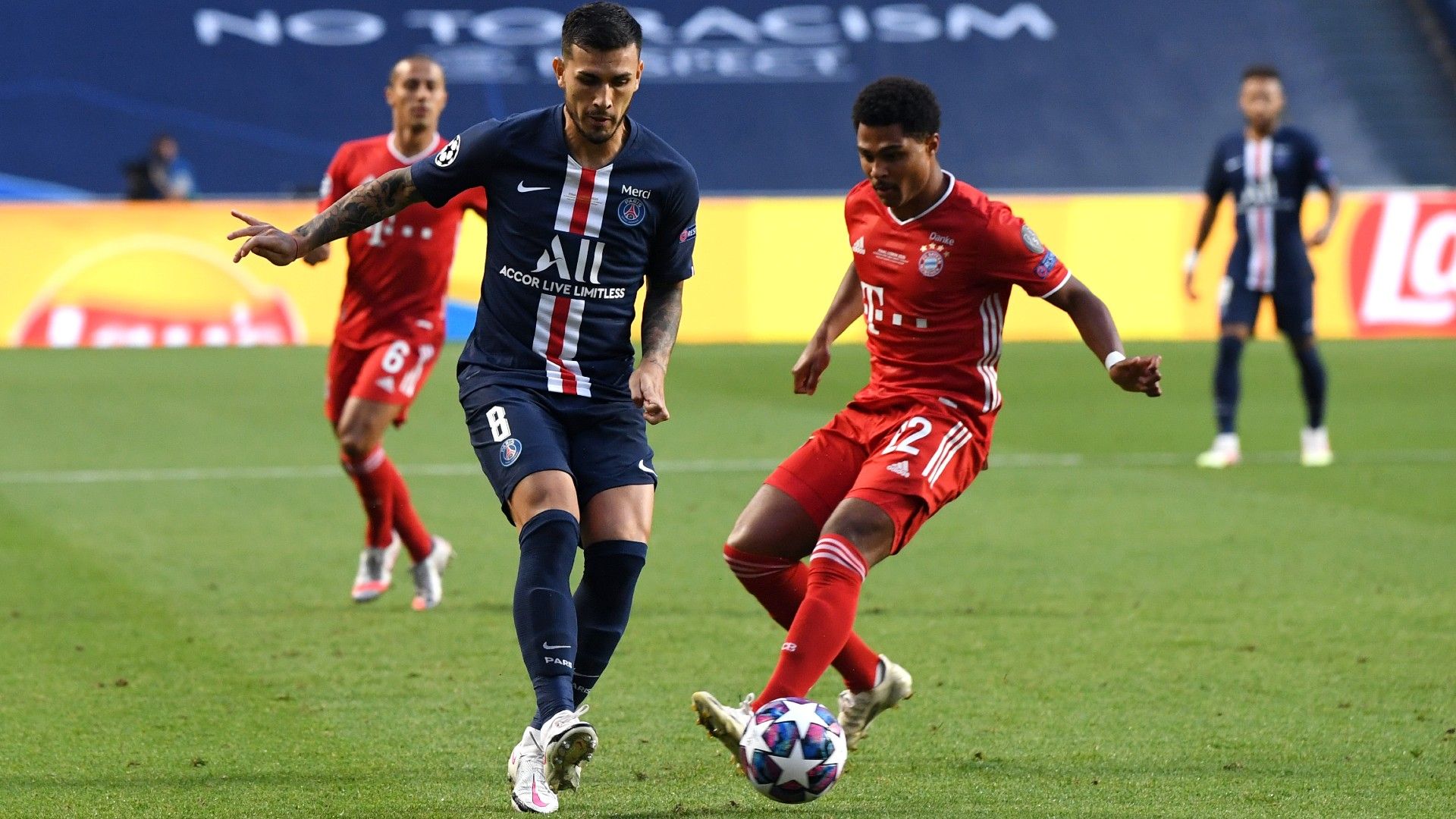 Leandro Paredes Gnaby PSG Bayern Munich Champions League Final 2020