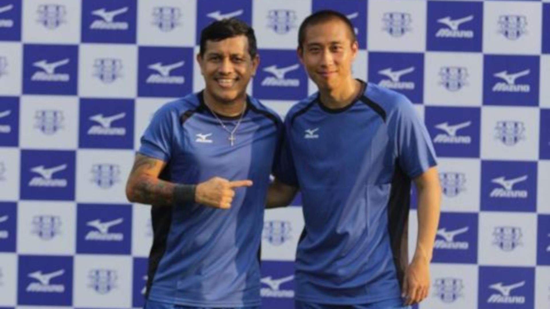 Lee Yu Jun & Vennard Hutabarat