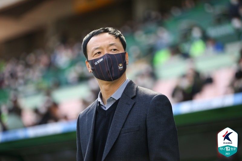 박진섭
