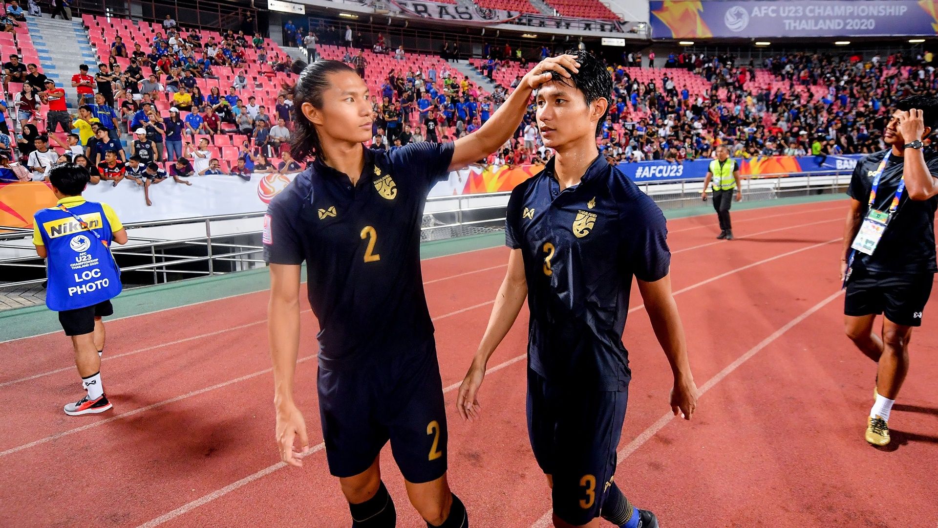 ทิตาวีร์ อักษรศรี และ ทิตาธร อักษรศรี