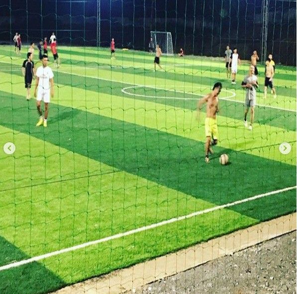 Sân cỏ nhân tạo Bùi Tiến Dũng 2