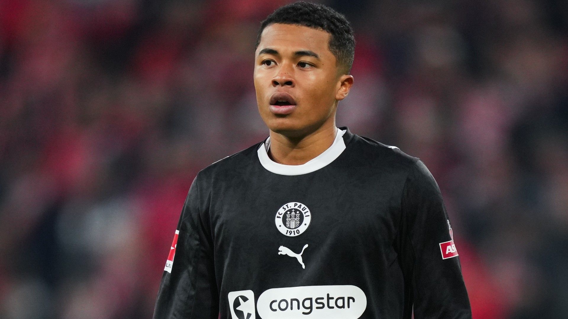  Joel Chima Fujita of FC St. Pauli