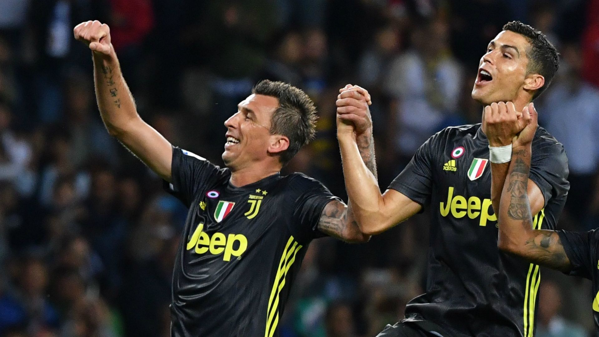 Mario Mandzukic Cristiano Ronaldo Juventus
