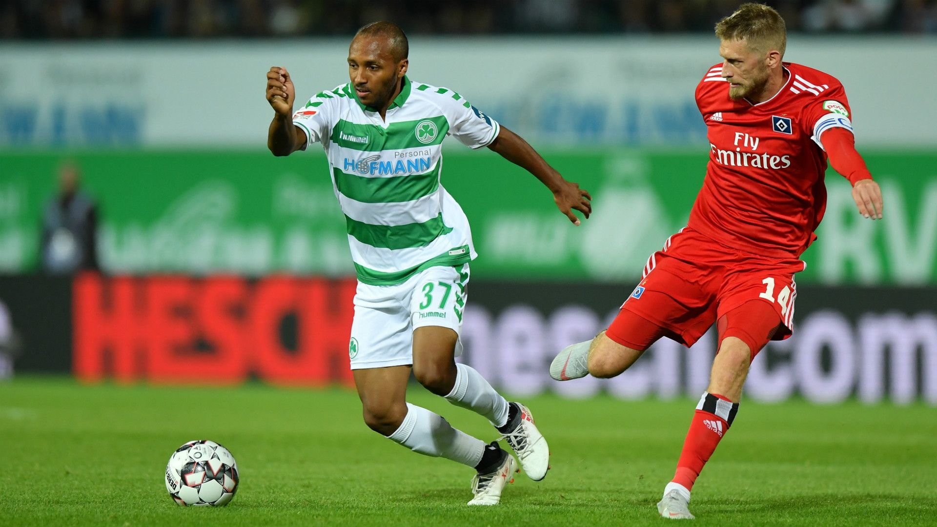 JULIAN GREEN GREUTHER FÜRTH AARON HUNT HAMBURG GERMAN 2. BUNDESLIGA 27092018