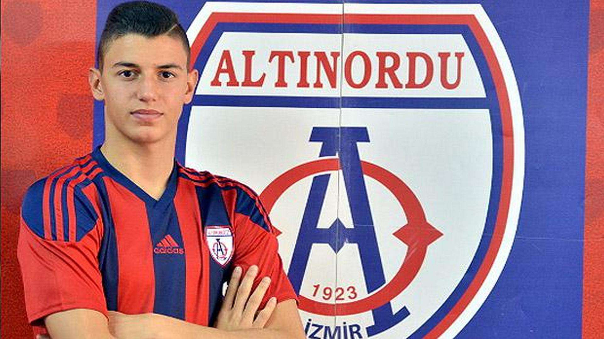 Berke Ozer Altinordu