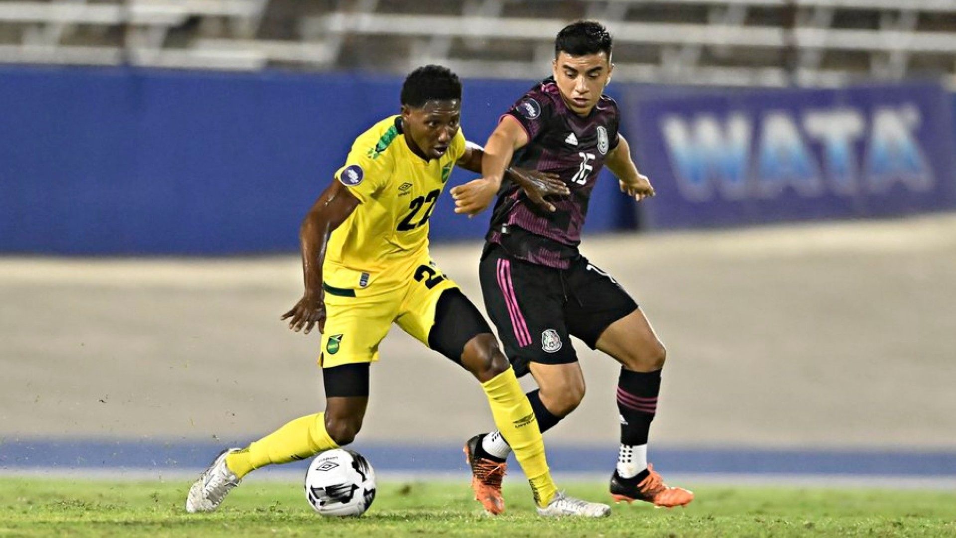 Devon Williams Fernando Beltrán Jamaica México Nations League 2022