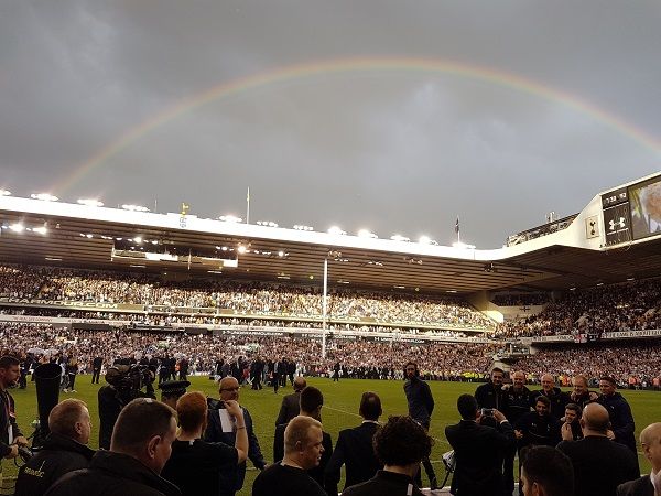 화이트하트레인 무지개