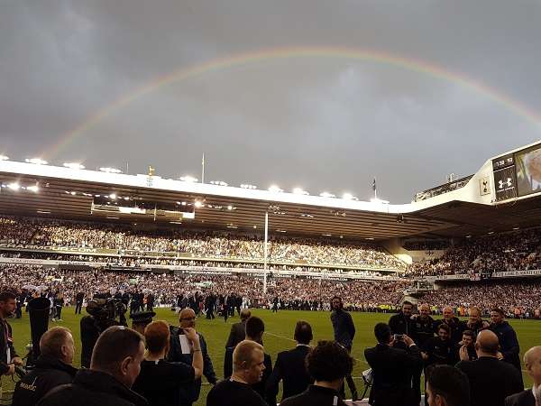 화이트하트레인 무지개