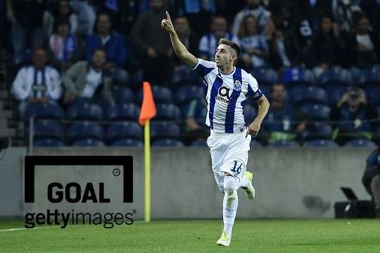 Hector herrera