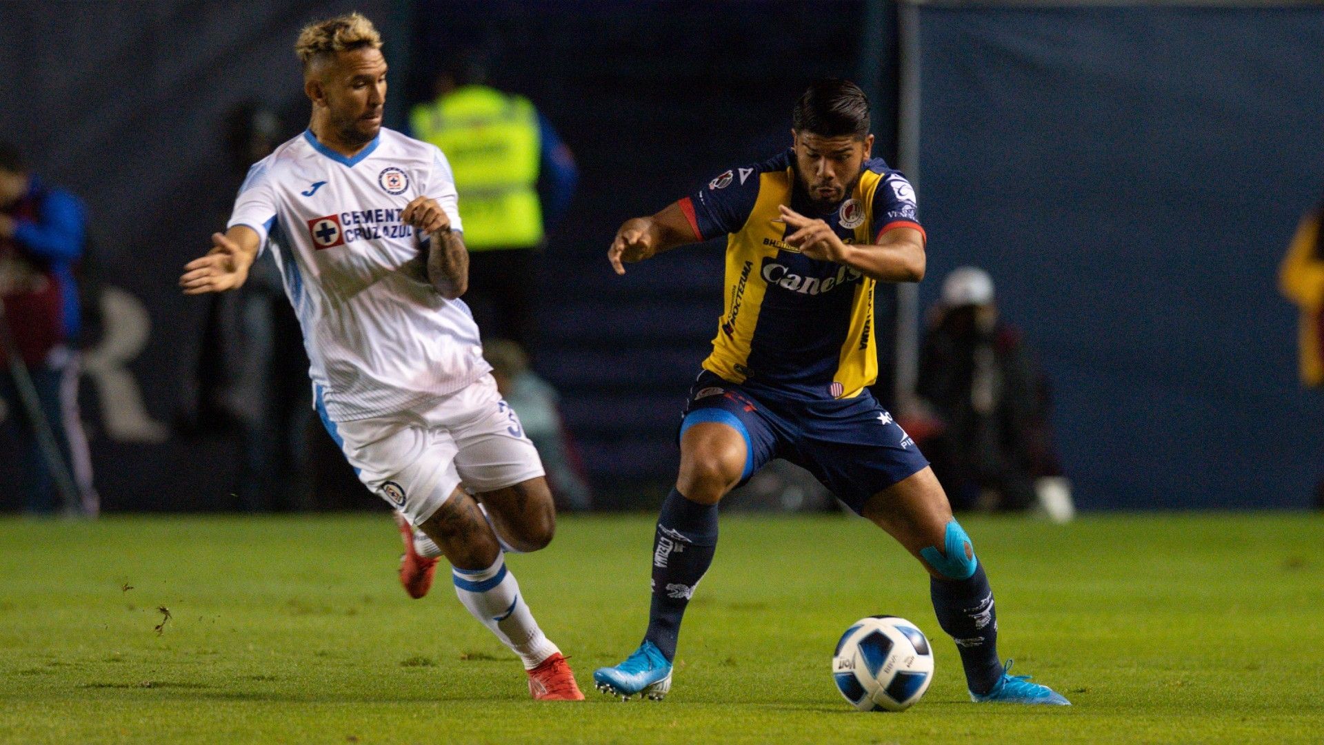San Luis Cruz Azul Walter Montoya
