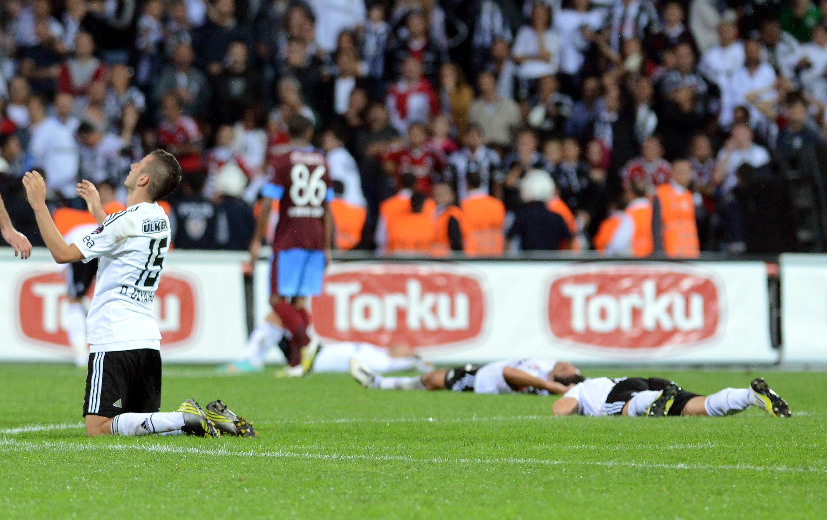 Oguzhan Ozyakup Besiktas Trabzonspor Turkish Super League 10/21/12