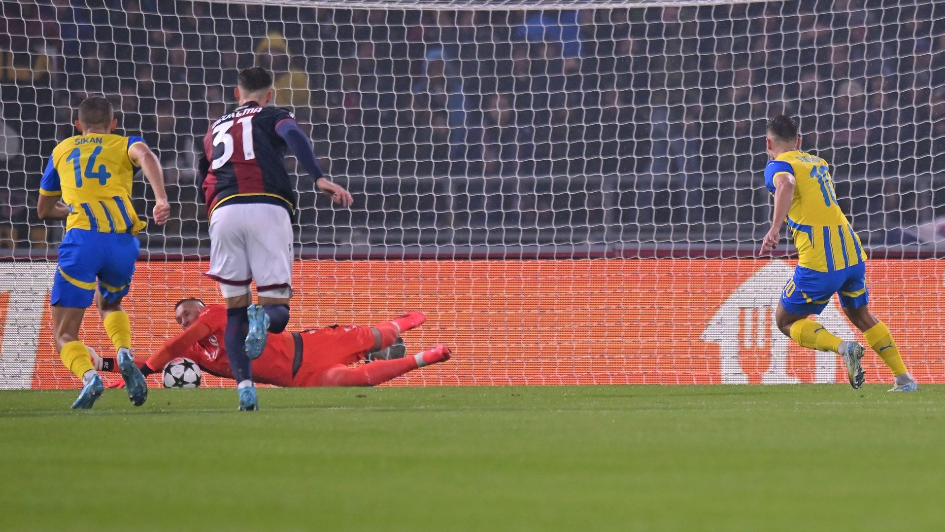 Skorupski Sudakov penalty Bologna Shakhtar Donetsk Champions League 18092024