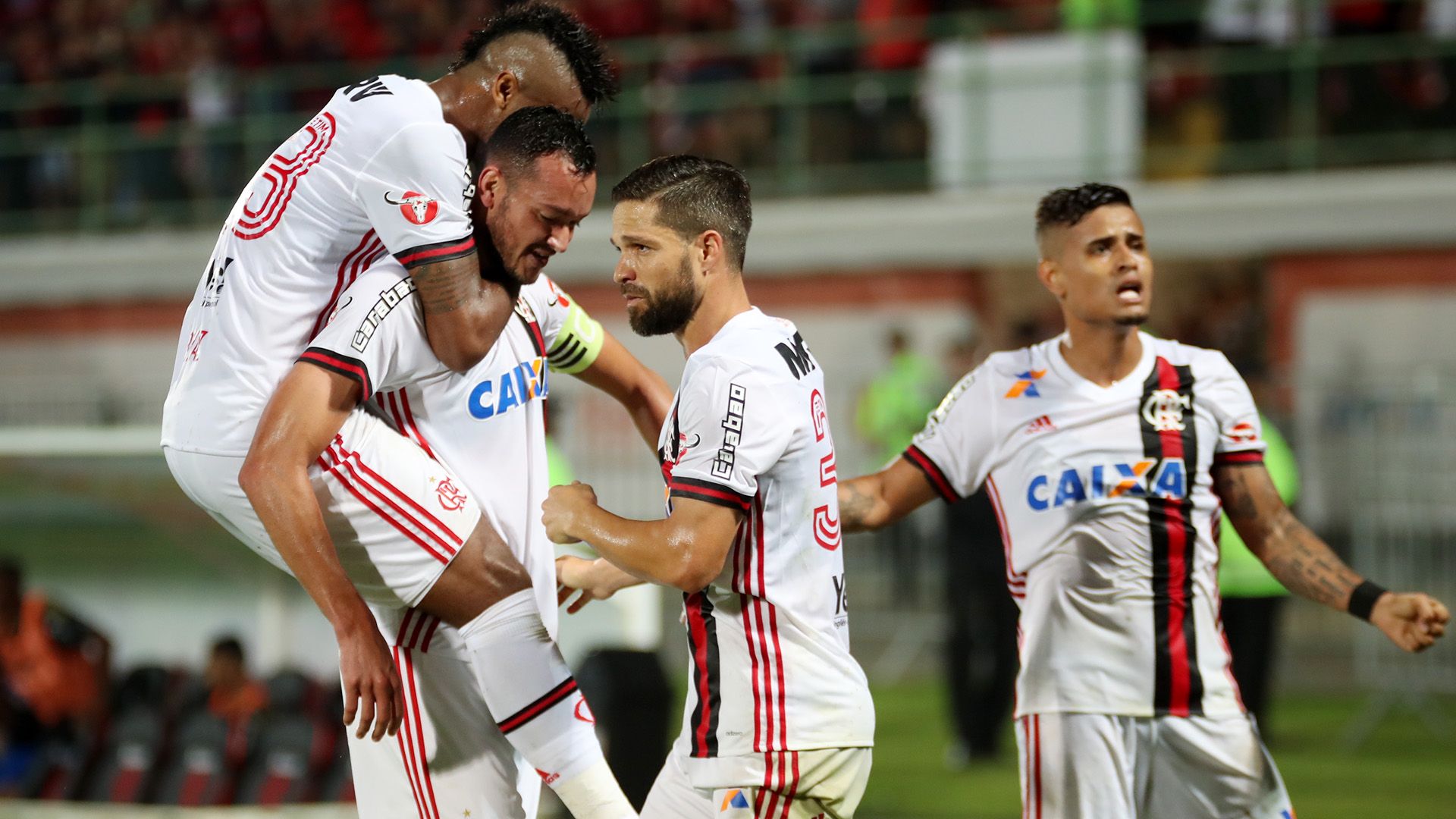 Rever Diego Everton Flamengo Ponte Preta Brasileirao Serie A 14062017