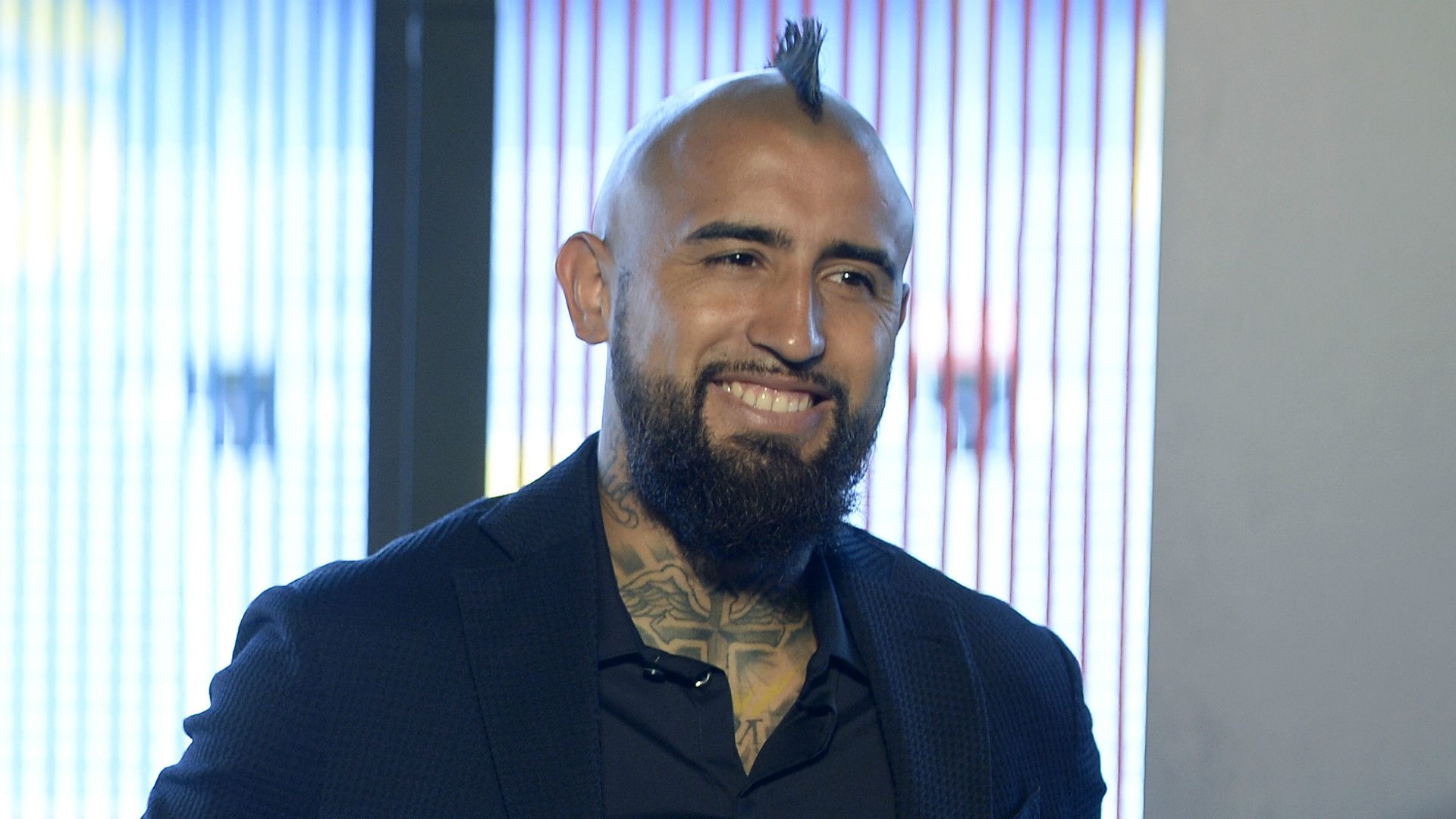 Arturo Vidal Barcelona unveiling