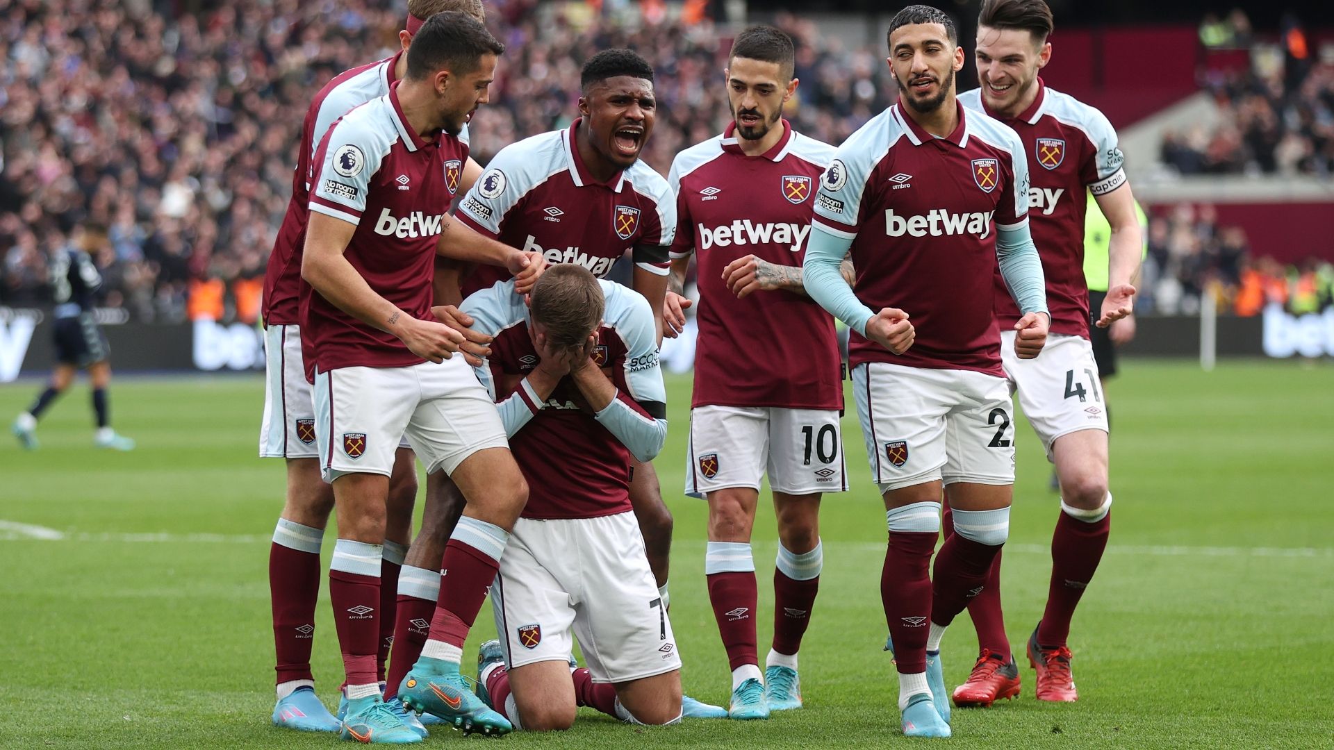 Yarmolenko West Ham Aston Villa Premier League