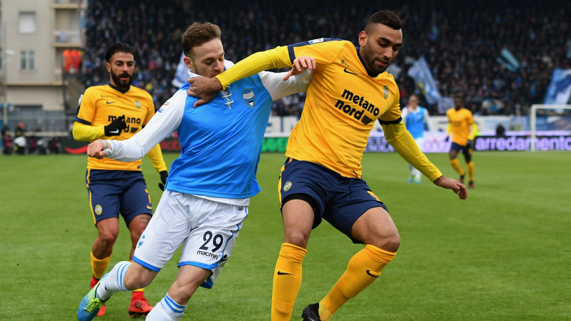 Manuel Lazzari Fares SPAL Verona Serie A
