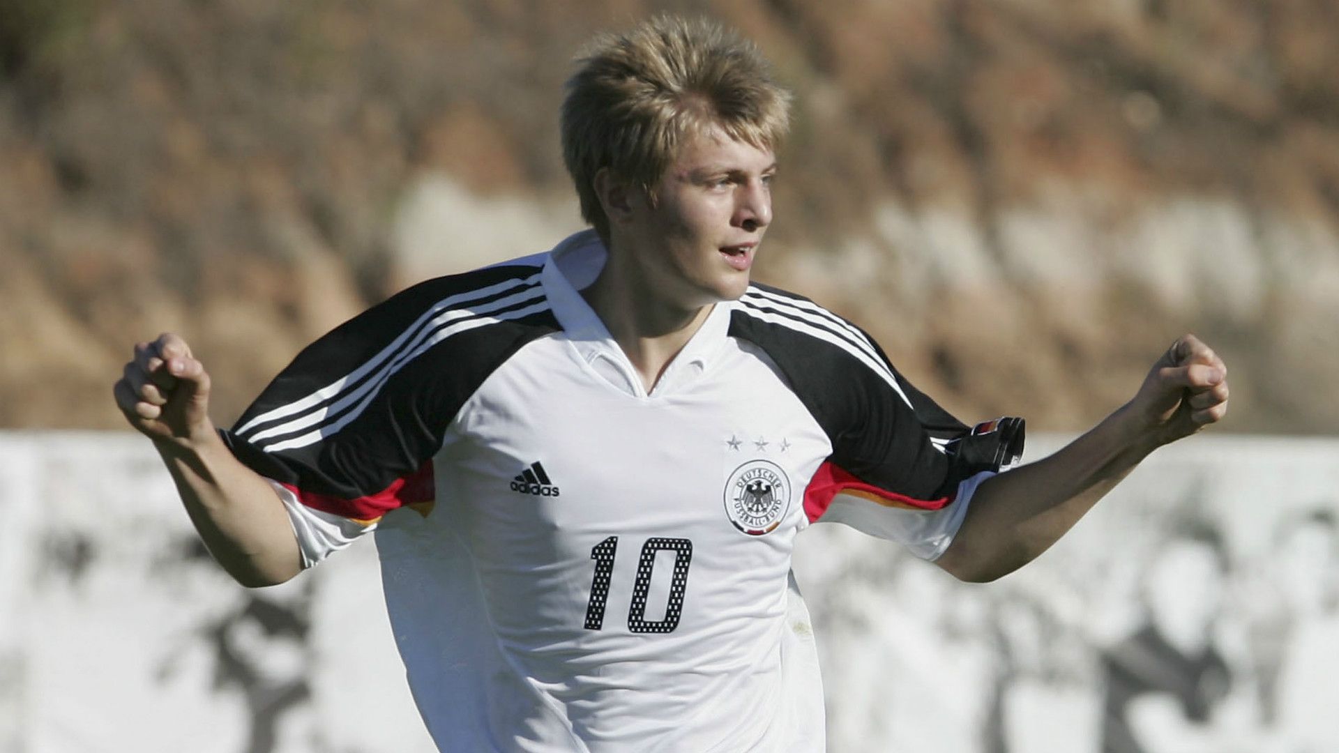TONI KROOS GERMANY 18102005