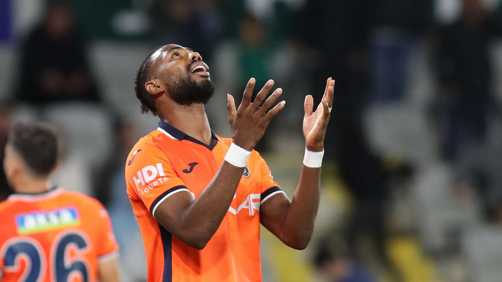Emmanuel Dennis Istanbul Basaksehir 2023-24