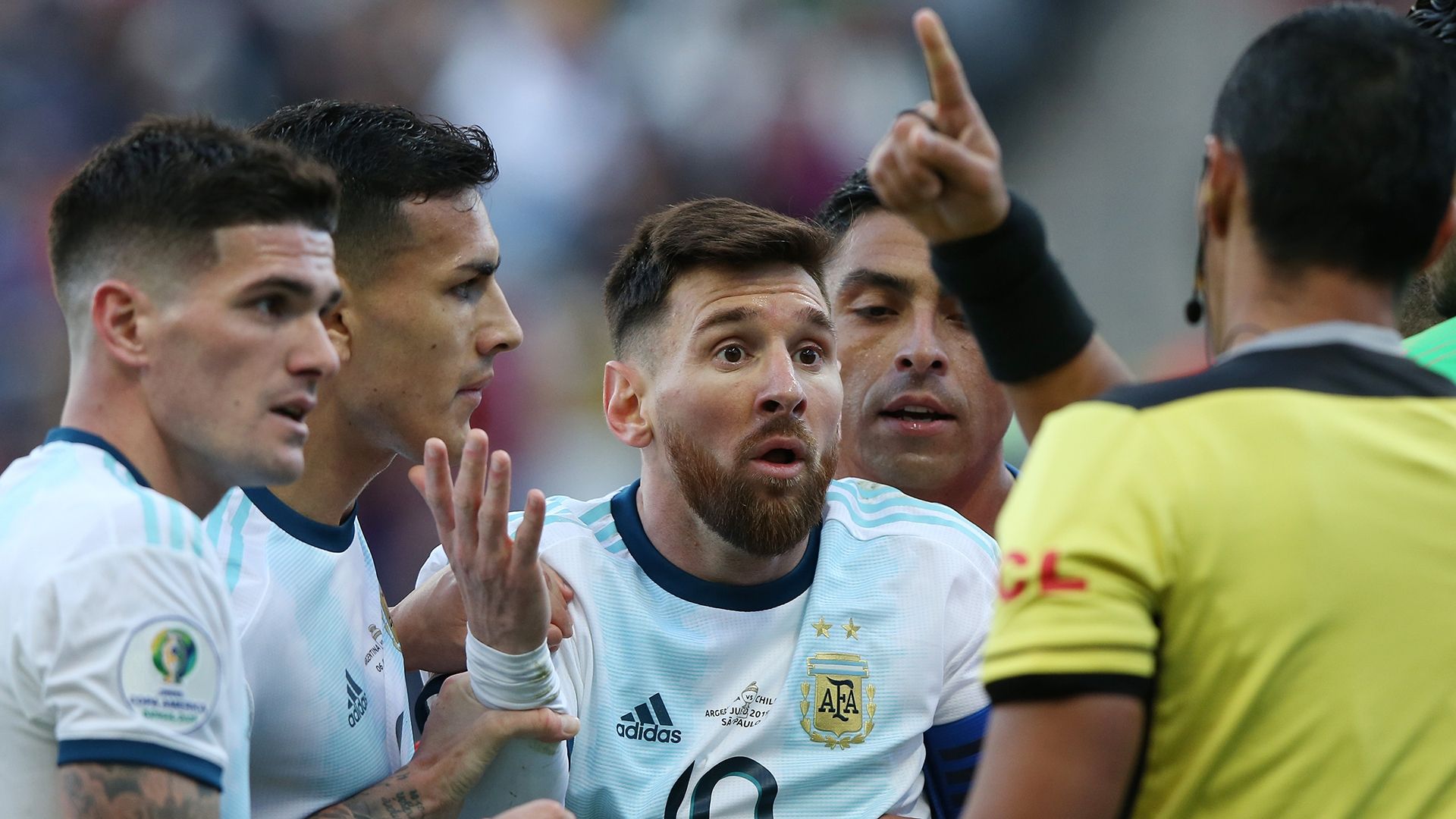 ليونيل ميسي الأرجنتين