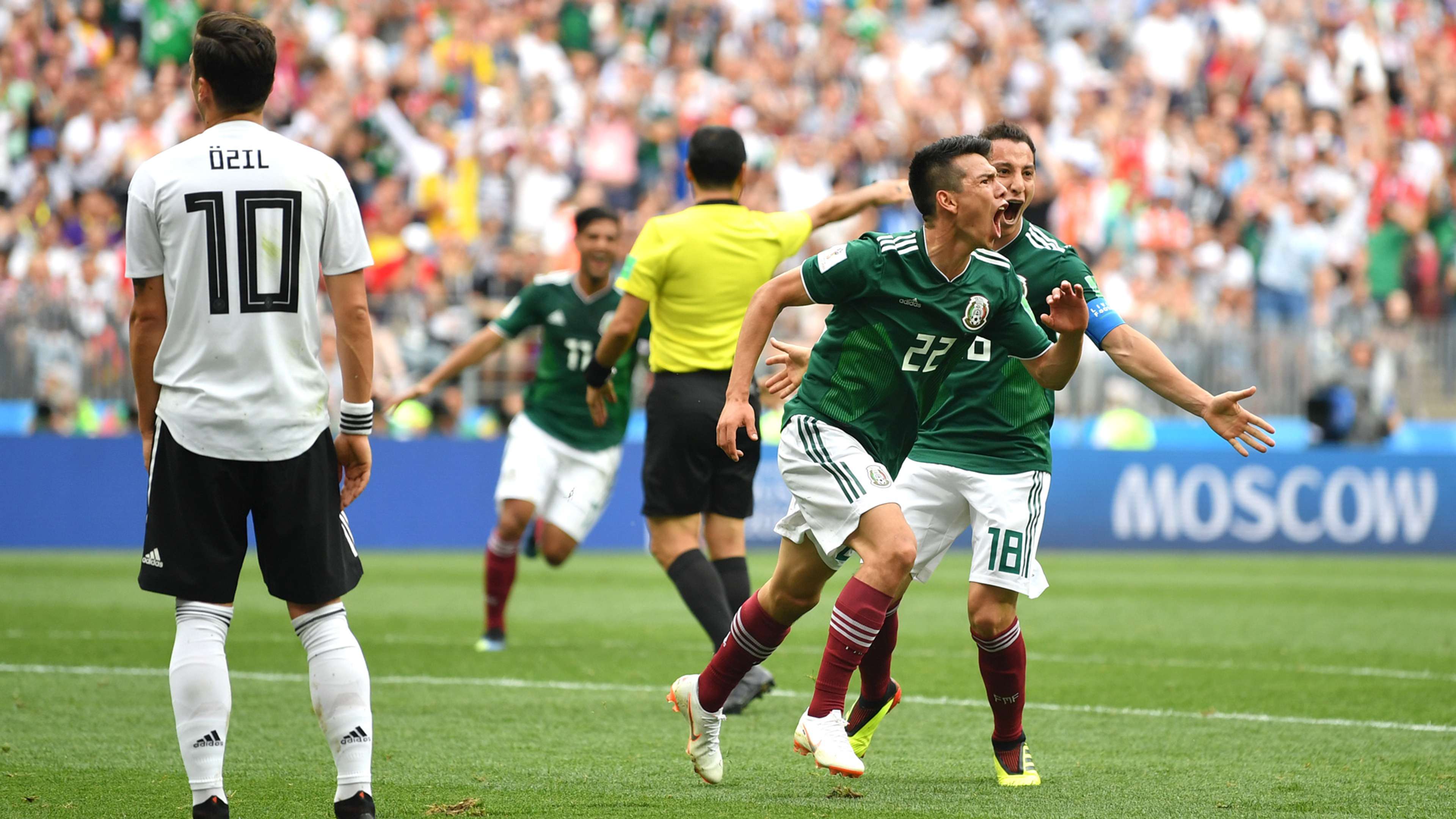 Hirving Lozano Mesut Özil Ozil Deutschland Mexiko World Cup Weltmeisterschaft 17062018