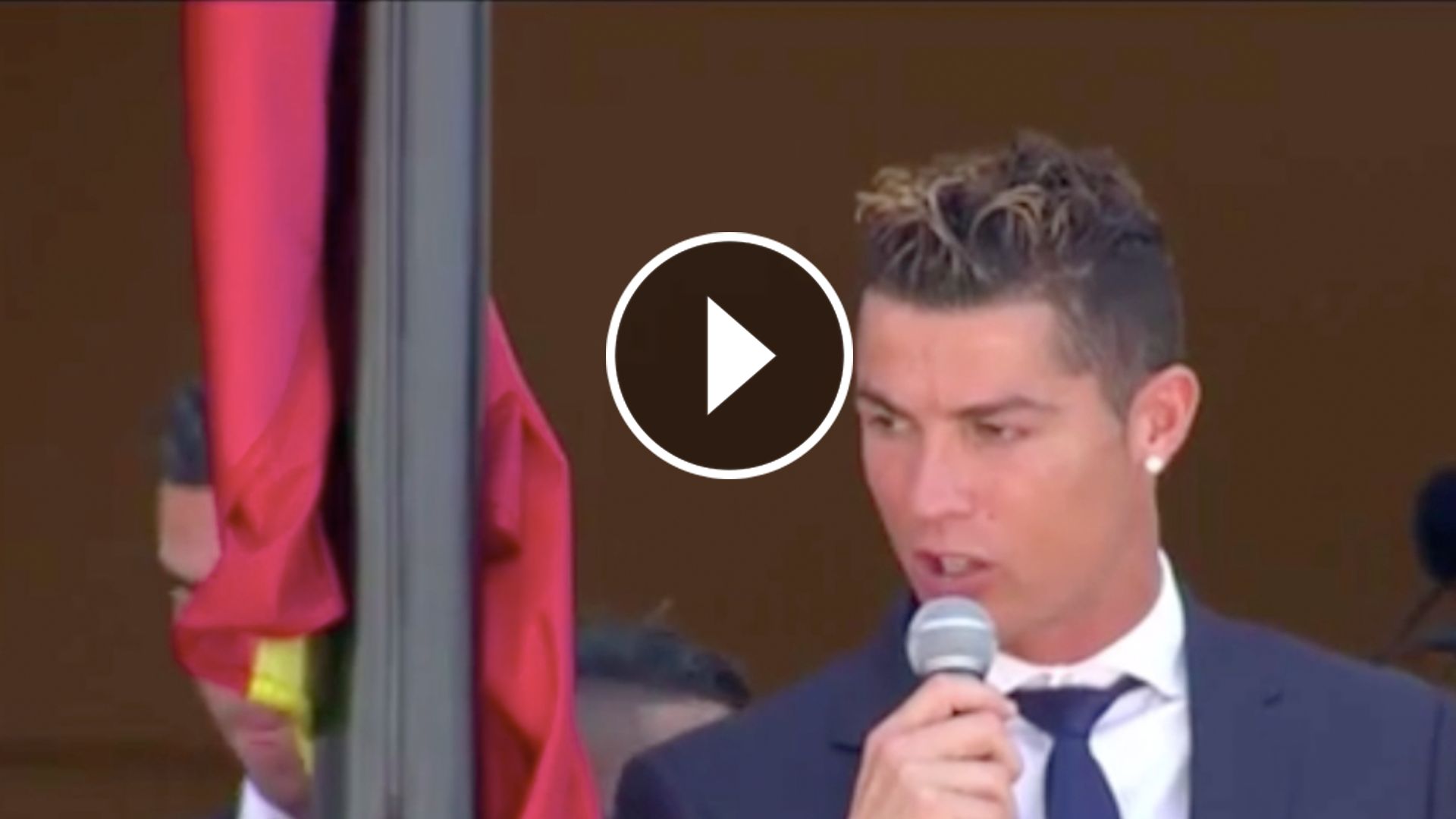 GFX Video Cristiano Ronaldo balcón