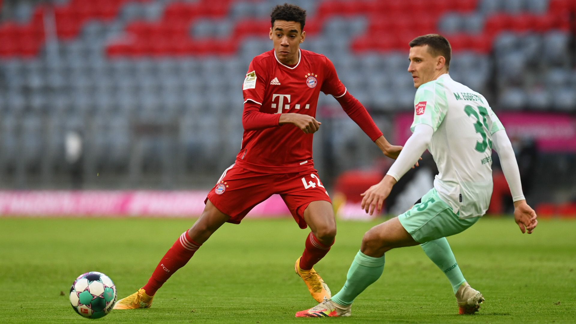 JAMAL MUSIALA BAYERN MÜNCHEN BUNDESLIGA 21112020