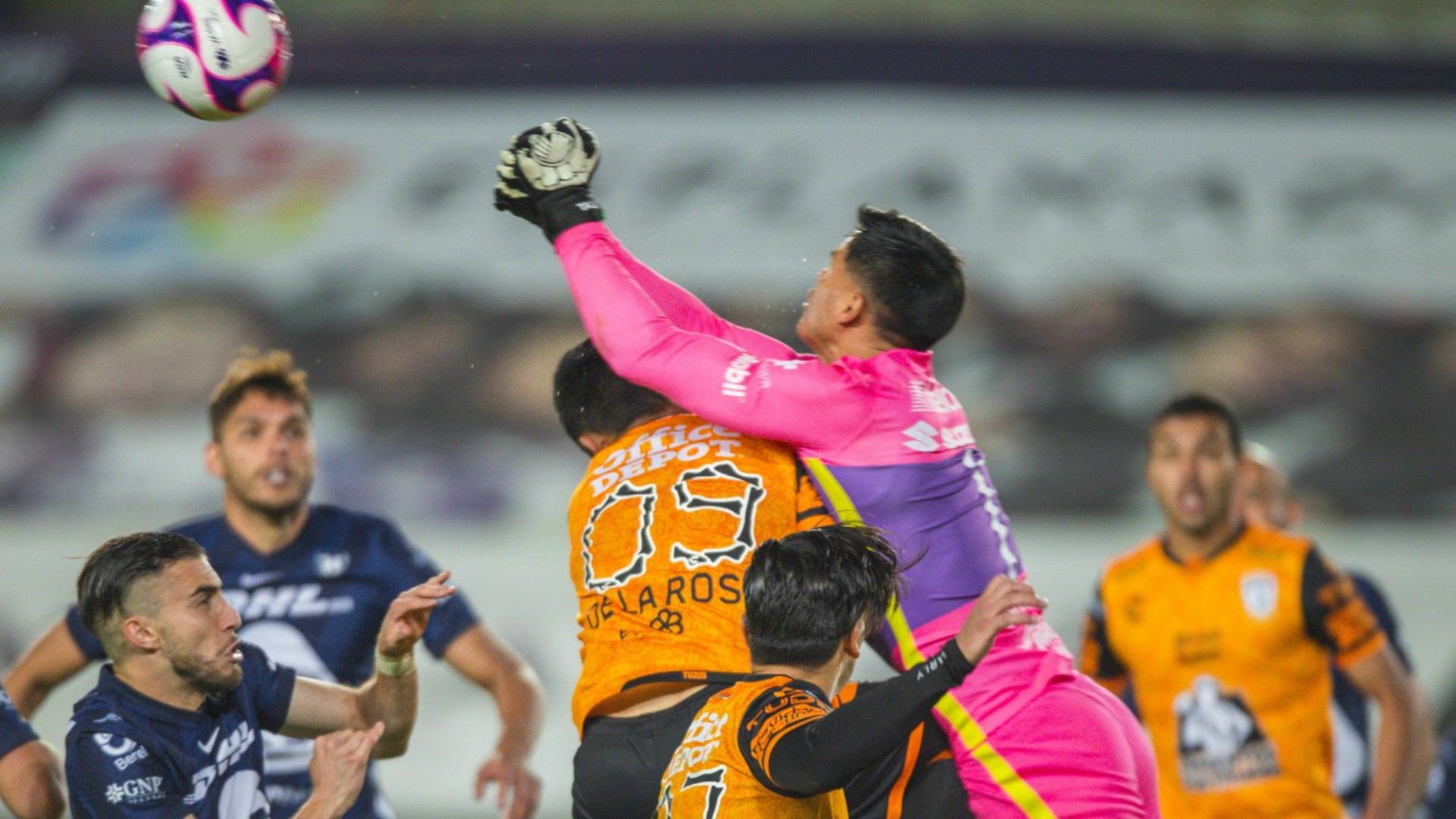 Pachuca Pumas Alfredo Talavera