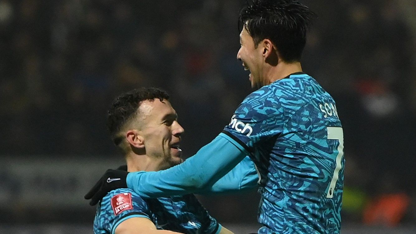 ‘멀티골’ 손흥민 “아직 발전할 게 많다” | Goal.com 한국어