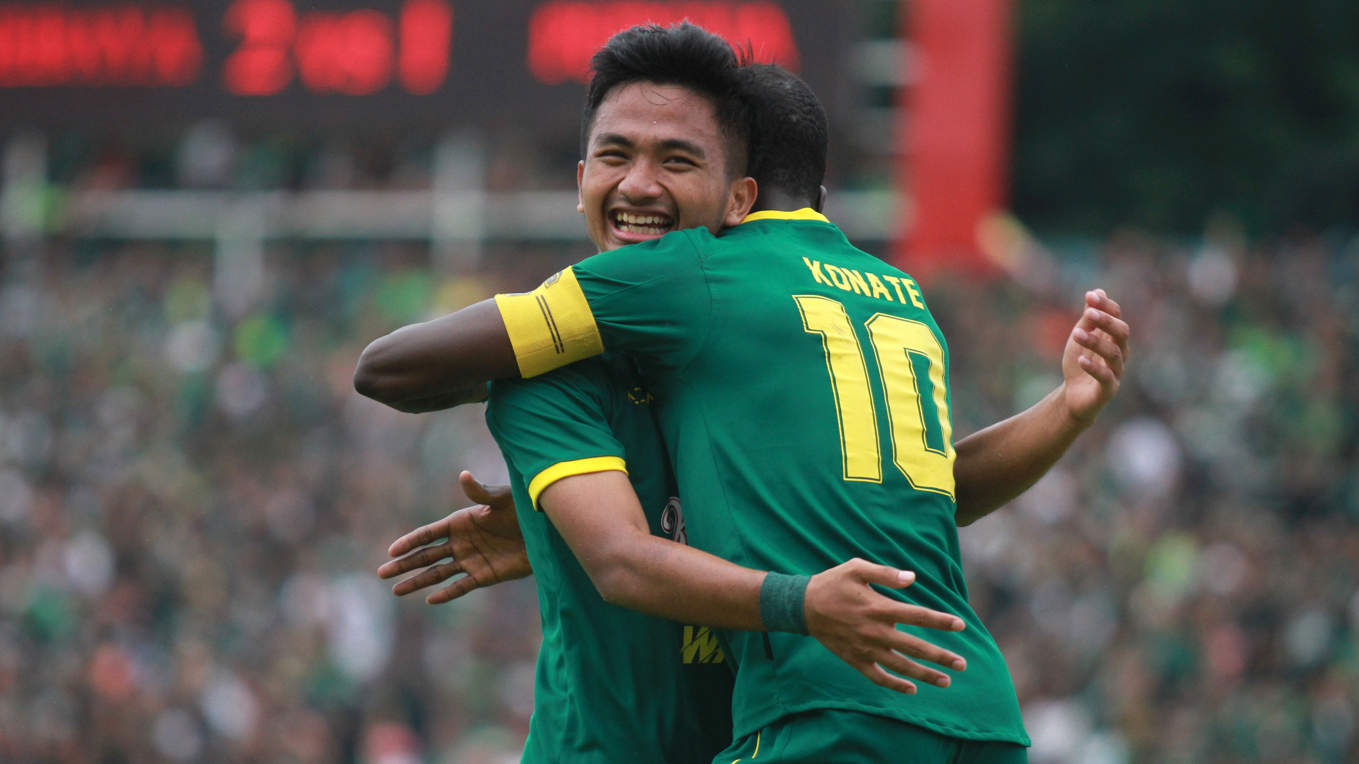 Selebrasi Makan Konate & Hambali Tholib - Persebaya