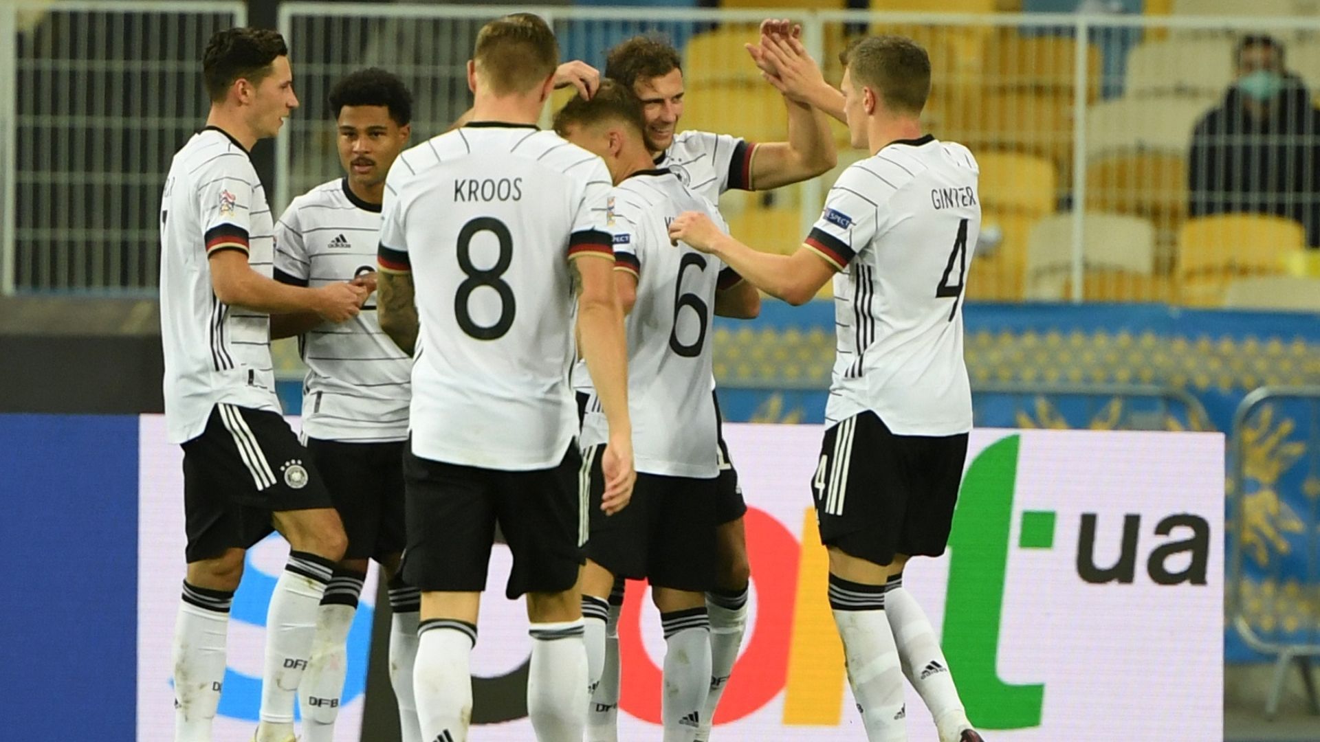 Ucrania Alemania UEFA 101020