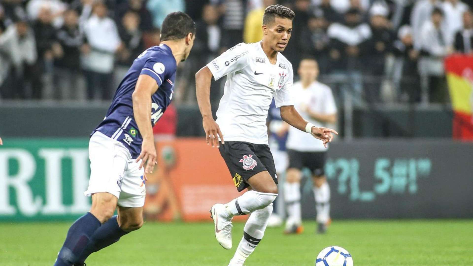Pedrinho e Renato - Corinthians x Santos - 6/06/2018
