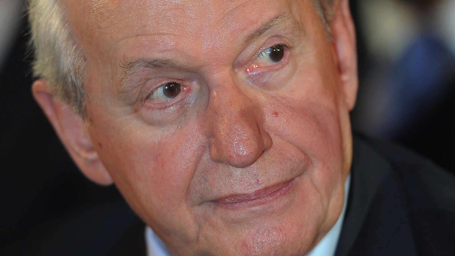Senes Erzik