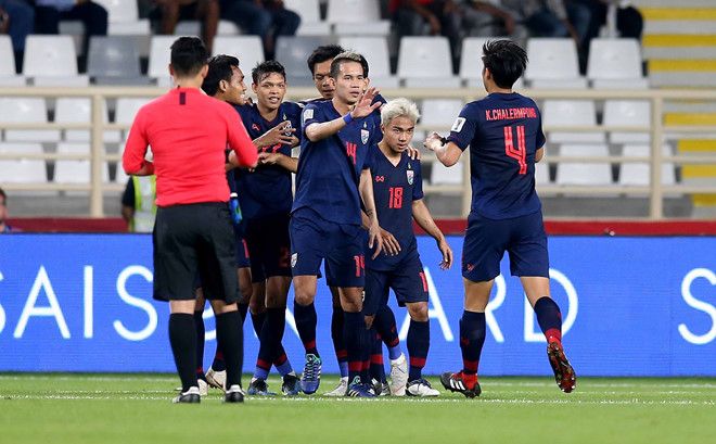 Chanathip Songkrasin Thai Land Asian Cup 2019